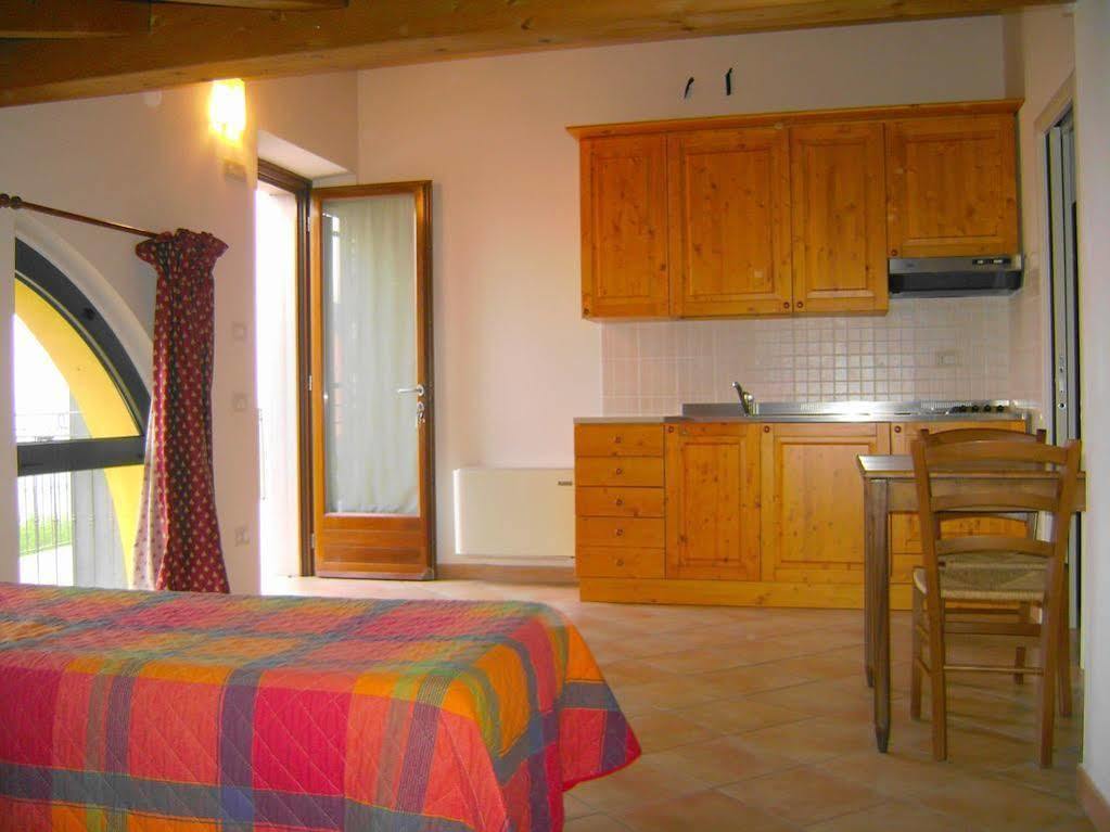 Agriturismo Le Sigalette Salionze Exteriér fotografie