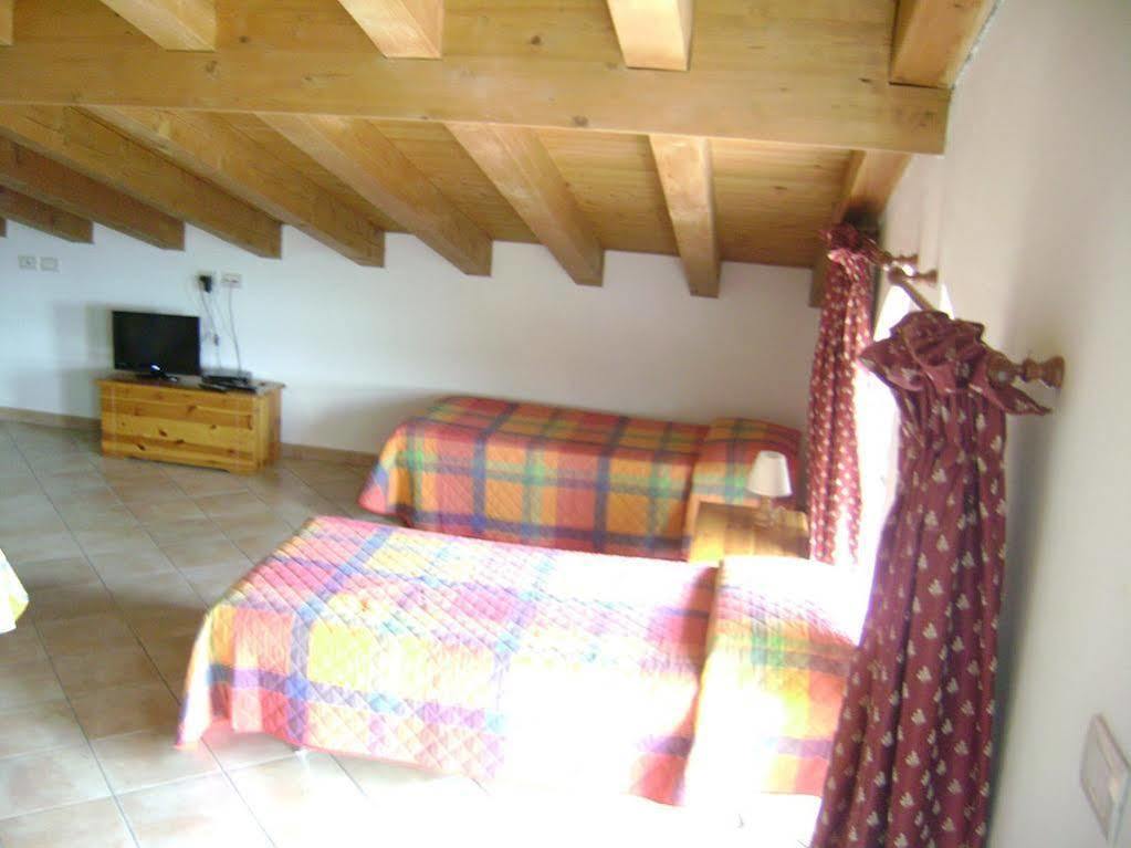 Agriturismo Le Sigalette Salionze Exteriér fotografie